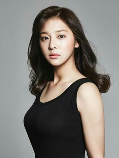 Seol In-ah (설인아)